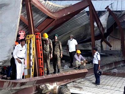 West Bengal Government forms SIT to probe Kolkata godown shed collapse