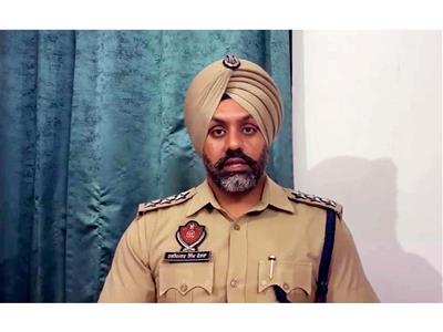 Punjab: Scuffle breaks out between Nihang Sikh groups at Sohana's Gurdwara