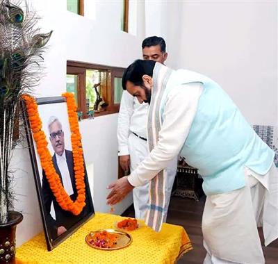 Haryana CM expresses profound grief over the demise of Justice Mahabir Singh Sindhu