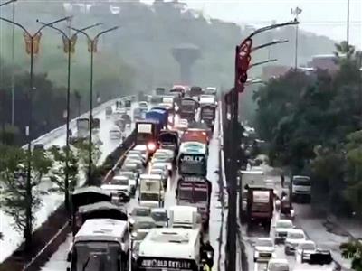 Maharashtra on alert as heavy rain disrupts road, rail traffic; Congress questions govt response