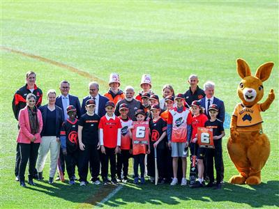 PM Modi strikes a perfect partnership, interacts with young cricketers at Australia's Melbourne Cricket Ground