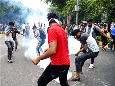 Delhi Police registers a total of 10 FIRs across various stations in connection with CJP protests