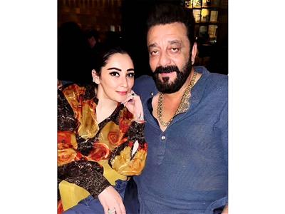 Sanjay Dutt sends warm birthday wishes to wife Maanayata, calls her 
