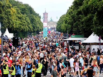 One dead, 17 injured in suspected vehicle attack near Christopher Street Day Pride event in Berlin