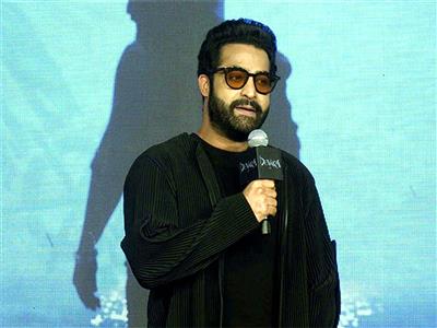 Jr NTR suffers shoulder injury, advised 6-8 weeks rest