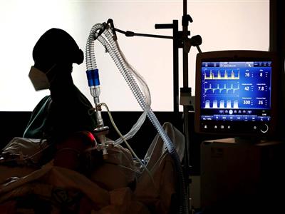 Pakistan state hospitals face fatal ventilator deficit
