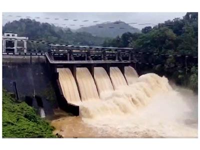 KSEB opens Kallarkutty Dam shutters after reservoir reaches maximum capacity in Idukki