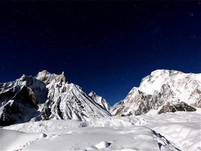 Search, rescue operation resumes for missing climbers on Broad Peak following avalanche