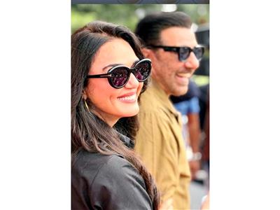 Batwara 1947: Preity Zinta spends time with college students in Mohali