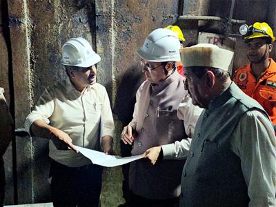 Uttarakhand CM Dhami visits Gopeshwar hospital to meet injured workers, reviews Chamoli tunnel rescue