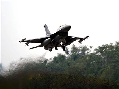 Taiwan detects heightened Chinese military activity around its territory