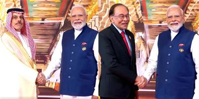 PM Modi welcomes world leaders at Bharat Mandapam ahead of session on inclusive global growth