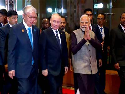 PM Modi hosts gala dinner for BRICS leaders, delegates at Bharat Mandapam