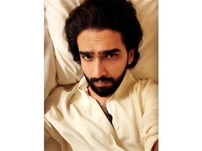 “Don’t delete my comment, let Salman sir see it as well”: Amaal Mallik calls out Salman Khan Films over ‘Hero’ anniversary post