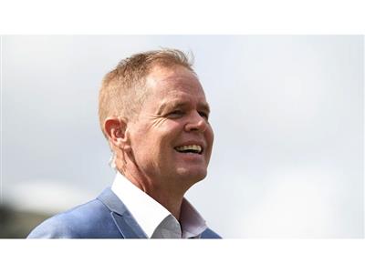 Shaun Pollock urges captains to use pink-ball in day Tests if bad light becomes factor