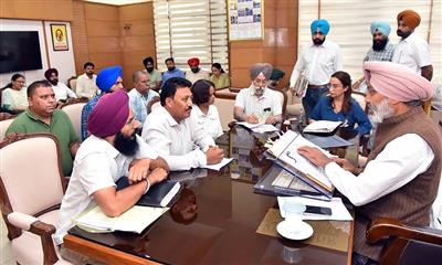 Finance Minister Cheema Directs Swift Resolution of Health Department Employees' Demands; Hold Meetings with 11 Unions