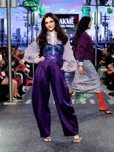 'Saiyaara' fame Aneet Padda closes Lakme Fashion Week as muse for Amit Aggarwal's show