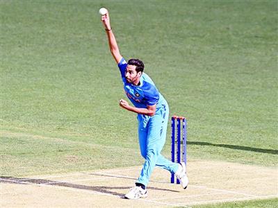 India opt to bowl against New Zealand in 1st T20I, Bhuvneshwar set for international return