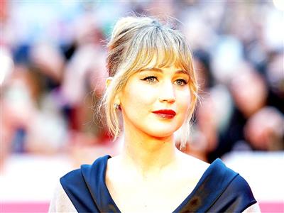 “Not ok”: Jennifer Lawrence recalls calling out unapproved crew during nude scene